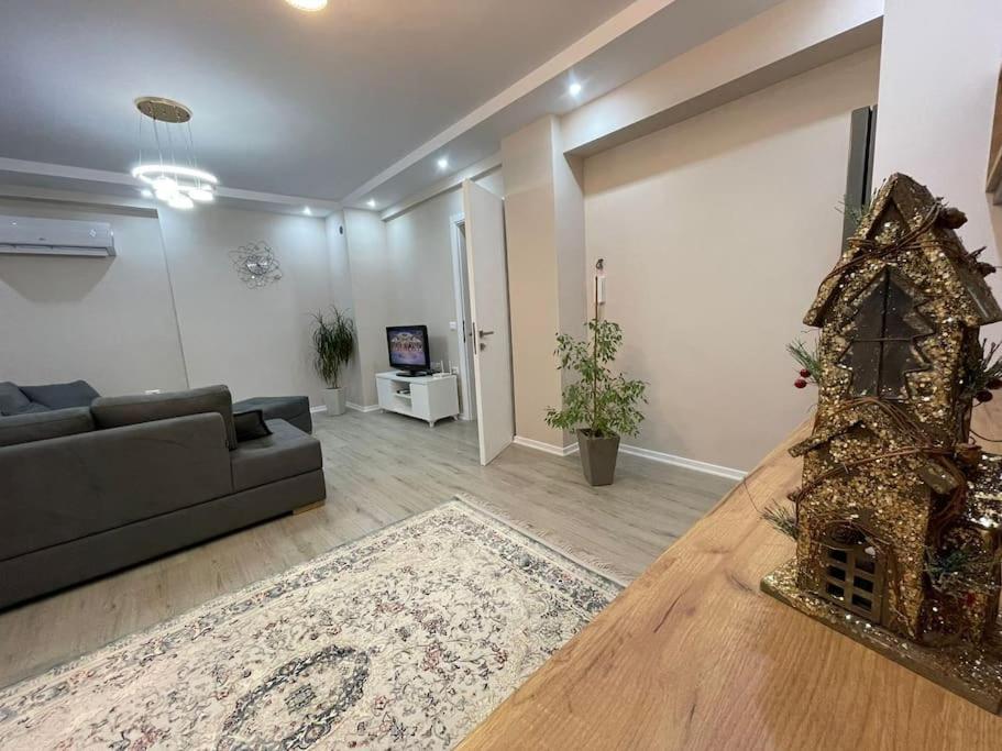 Melody Apartment In كورتشي المظهر الخارجي الصورة